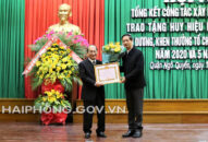Quận ủy Ngô Quyền: Tổng kết công tác Đổi quà QQ88 Đảng năm 2020; trao tặng Huy hiệu Đảng đợt 3/2/2021