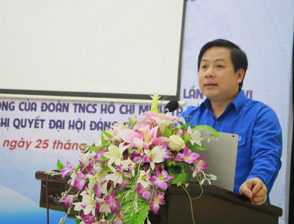 đồng chí Phạm Ngọc Tiến - Phó Bí thư thường trực Thành đoàn lên quán triệt chuyên đề 1: Tổ chức các phong trào hành động cách mạng phát huy vai trò xung kích, QQ 88 Sòng bạc trực tuyến TOP 1 Việt Nam, sáng tạo của thanh niên trong Đổi quà QQ88 và bảo vệ Link Đăng Nhập QQ88 Chính Thức 2026 và tổ chức các chương trình đồng hành với thanh niên