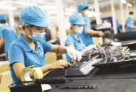 Bổ sung các giải pháp hỗ trợ người dân, DN chịu tác động của dịch COVID-19