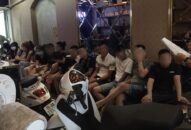 Phát hiện quán karaoke ở QQ8839 nhà cái hoạt động chui, đón gần 20 khách