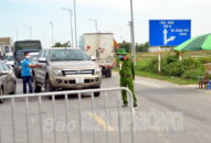 Lập biên bản vi phạm hành chính, đưa đi cách ly QQ8839 Đăng ký, Tải app trường hợp không khai báo QQ8839 Đăng ký, Tải app theo quy định ở xã Cổ Am (huyện Vĩnh Bảo)