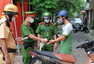 QQ8894 casino trực tuyến quận Hồng Bàng: Tổng kiểm soát phương tiện, xử lý 7 trường hợp, tạm giữ 14 giấy tờ, 2 phương tiện