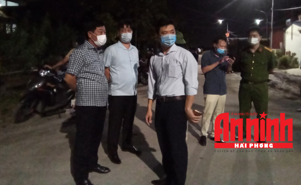 Lực lượng chức năng đã có mặt tại hiện trường điều tra làm rõ vụ việc