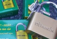 Hải quan QQ8839 nhà cái: Xử phạt 160 triệu đồng và buộc tái xuất hàng vi phạm đối với lô hàng giả mạo nguồn gốc