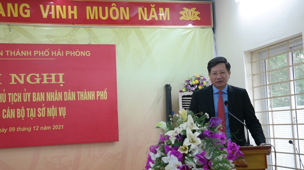 Đồng chí Phó Chủ tịch thường trực UBND thành phố Lê Anh Quân phát biểu chỉ đạo Hội nghị