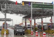 Thủ tướng Qq8893 com top 1 trang chủ viet nam yêu cầu đẩy nhanh tiến độ dán thẻ định danh ô tô để thu phí điện tử không dừng