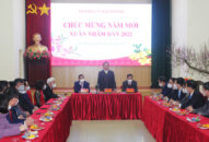 Thường trực Thành ủy gặp mặt, chúc Tết các ban Đổi quà QQ88 Đảng của Thành ủy