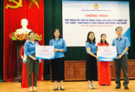 LĐLĐ thành phố tiếp nhận và trao tặng hơn 70 máy điều hòa nhiệt độ để trang bị cho hơn 30 khu nhà trọ