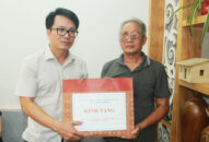 Trưởng Ban Dân vận Thành ủy thăm, tặng quà đối tượng chính sách trên địa bàn quận Kiến An nhân dịp QQ8827 nhận thưởng hấp dẫn 75 năm Ngày Thương binh, liệt sỹ