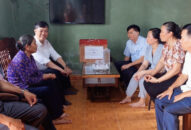 Hội Nông dân thành phố thăm hỏi, tặng quà các gia đình thương binh, liệt sỹ trên địa bàn huyện Kiến Thụy
