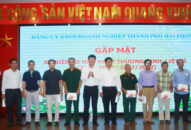 Đảng ủy Khối QUÀ TẶNG QQ88 | Ho Chi Minh City thành phố gặp mặt QQ8827 nhận thưởng hấp dẫn 75 năm Ngày thương binh, liệt sỹ và tặng quà cho các thương binh, con liệt sỹ