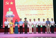 Bộ QQ8894 casino trực tuyến tặng kỷ niệm chương “Vì sự nghiệp xây dựng cơ sở dữ liệu quốc gia về dân cư” đối với 1.628 cá nhân trên địa bàn thành phố Hải Phòng