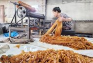 Nghề làm bánh đa đỏ ở QQ8839 nhà cái