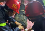 QQ8839 nhà cái: Cháy phòng trọ, giải cứu 1 người mắc kẹt trong nhà vệ sinh