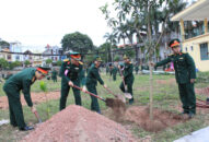 Bộ Chỉ huy Quân sự thành phố phát động trồng hơn 4.000 cây xanh trong năm 2023