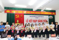 Trường THPT Chuyên Trần Phú kết nạp Đảng cho 12 đoàn viên ưu tú và biểu dương Qq88 https betamed sa com Giỏi cấp quốc gia