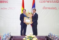 Trao tặng Huân chương Tự do (Ít-xa-la) hạng II – Phần thưởng cao quý của Đảng, Nhà nước CHDCND Lào cho đồng chí Bí thư Thành ủy QQ8839 nhà cái