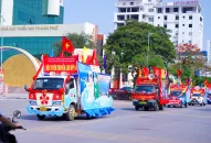 46 xe tuyên truyền lưu động về “Biển và Hải đảo Việt Nam” diễu hành qua các tuyến đường của TTkmqq88 tỷ lệ kèo World Cup 2026