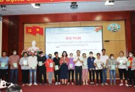 Trao tặng 65 sổ Bảo hiểm QQ8827 com game thủ Việt Nam cho người dân có hoàn cảnh khó khăn trên địa bàn các huyện