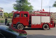 4 người ở QQ8839 nhà cái mắc kẹt trong thang máy vì mất điện đột ngột