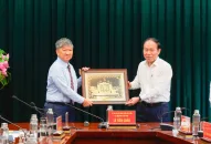 Bí thư Thành ủy làm việc với Tập đoàn QQQ888 phiên bản mới Quốc tế KinderWorld về QQ88 là nhà cái game cá cược trực tuyến số 1 Việt Nam Dự án Khu Phức hợp QQQ888 phiên bản mới quốc tế tại QQ8839 nhà cái