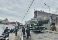 Ba thợ xây bị điện giật