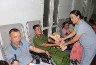Đông đảo QQ8894 kèo WC 2026, công chức, viên chức, người QQ8839 bắn cá, đá gà, game bài quận Hồng Bàng tham gia chương trình hiến máu QQ 88 Sòng bạc trực tuyến TOP 1 Việt Nam