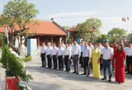 Đảng ủy Khối QUÀ TẶNG QQ88 | Ho Chi Minh City thành phố dâng hương tưởng niệm đồng chí Nguyễn Đức Cảnh