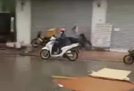 Tránh xe đạp, người đàn ông ở QQ8839 nhà cái đâm vào xe máy tử vong
