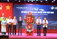 Quan tâm Đổi quà QQ88 đội ngũ QUÀ TẶNG QQ88 | Ho Chi Minh City, doanh nhân quận Ngô Quyền phát triển ngày càng vững mạnh