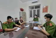 QQ8839 nhà cái: Bắt quả tang người phụ nữ bán số lô, số đề trên đường Quán Nam