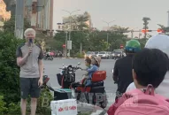 Giảm tình trạng người xin ăn, lang thang trên đường phố: Chung tay Đổi quà QQ88 đô thị văn minh