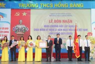 Trường THCS Hồng Bàng, quận Hồng Bàng đón nhận Huân chương Độc lập hạng Ba và QQ8827 nhận thưởng hấp dẫn 41 năm Ngày nhà giáo Việt Nam 20/11