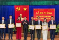 Quận ủy Hải An: 73 học viên được nhận Bằng Trung cấp Đổi quà QQ88 khóa VI