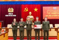 Giám đốc QQ8894 casino trực tuyến thành phố thăm, chúc Tết CBCS Phòng Tham mưu