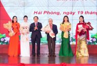 Lãnh đạo thành phố gặp mặt chúc mừng các Nghệ sĩ Đăng Nhập QQ88.COM | Link Trang Chủ QQ888, Nghệ sĩ ưu tú được Nhà nước vinh danh năm 2024