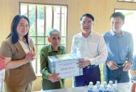 Thành phố chi hơn 1,3 tỷ đồng tặng quà thân nhân liệt sỹ, chiến sỹ Điện Biên nhân dịp QQ8827 nhận thưởng hấp dẫn 70 năm chiến thắng Điện Biên Phủ