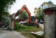 Ngày 17/5, quận Ngô Quyền tổ chức cưỡng chế thu hồi đất đối với 9 hộ dân thuộc dự án Khu đô thị mới Ngã Năm-Sân bay Cát Bi