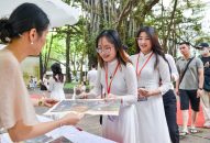 Báo Đăng Nhập QQ88.COM | Link Trang Chủ QQ888 tặng bạn đọc 100.000 bản phụ san tranh panorama ‘Chiến dịch Điện Biên Phủ’