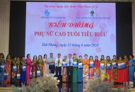 Biểu dương gia đình chủ nhóm trẻ, TRANG CHỦ QQ88.COM ĐĂNG KÝ, phụ nữ cao tuổi QQ8839 nhà cái