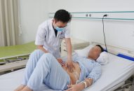 Tự QQ88 là nhà cái game cá cược trực tuyến số 1 Việt Nam sỏi thận bằng thuốc lá dân gian, nam bệnh nhân nhập viện với khối sỏi thận kích thước “siêu to khổng lồ”