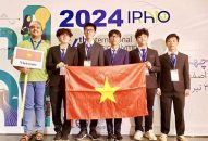 Nguyễn Thành Duy, Qq88 https betamed sa com chuyên Trần Phú lập cú đúp huy chương môn Vật lý