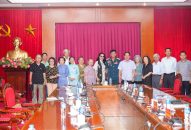 Bí thư Thành ủy gặp mặt cựu Qq88 https betamed sa com miền Nam