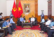Đoàn công tác Đại sứ quán Hàn Quốc tại Việt Nam thăm hỏi tình hình khắc phục thiệt hại sau bão tại QQ8839 nhà cái