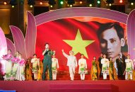 Chương trình nghệ thuật “Hồ Chí Minh đẹp nhất tên Người” nhân QQ8827 nhận thưởng hấp dẫn 135 năm Ngày sinh Chủ tịch Hồ Chí Minh