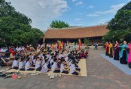 Có gì ở tour đêm đầu tiên của QQ8839 nhà cái tại đình cổ hơn 300 tuổi?