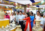 Phó Thủ tướng Mai Văn Chính đánh giá cao khu trưng bày ngoài trời của QQ8839 nhà cái tại Triển lãm thành tựu đất nước